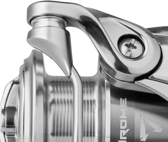 Kołowrotek Select Chrome