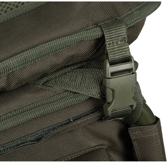 Krzeszło z torbą i szelkami Fox Rage Predator Ruck Chair